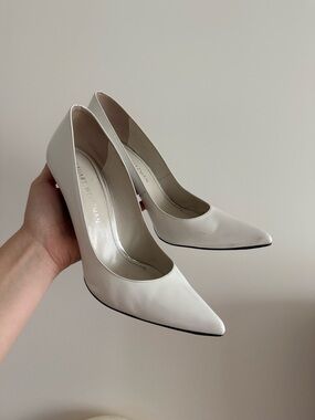 Stuart Weitzman Ivory Pointed-Toe Leather Pumps